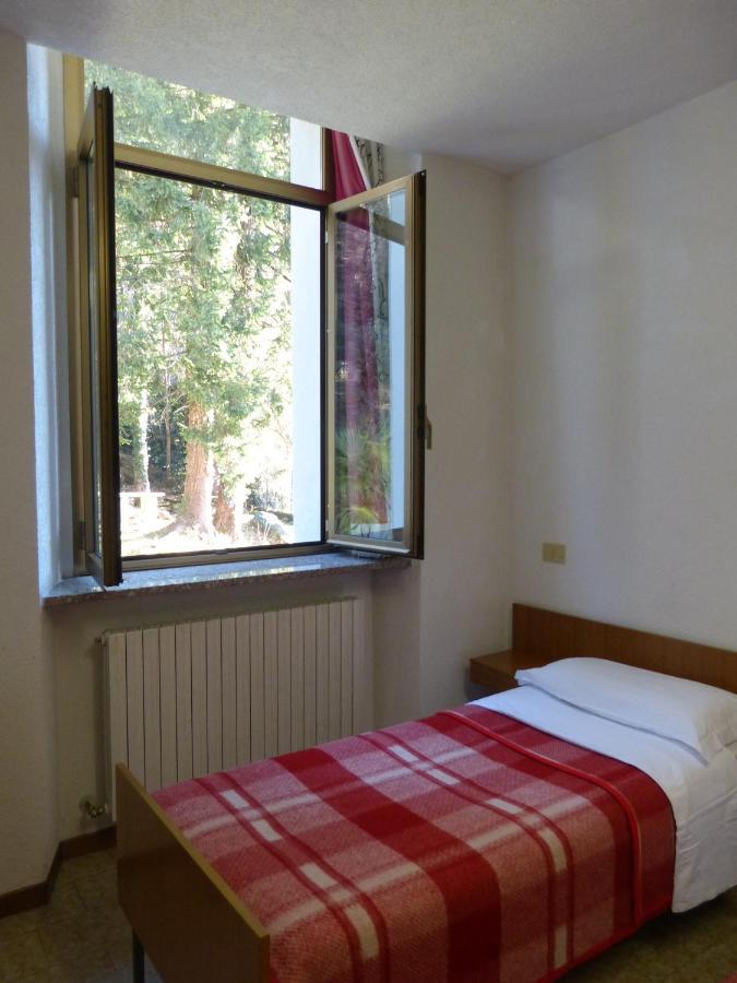 Ostello Al Deserto Chiavenna Eksteriør billede